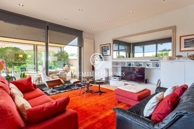 6 soverom Villa til salgs i Sant Vicenç de Montalt med svømmebasseng garasje - € 1 600 000 (Ref: 9205100)