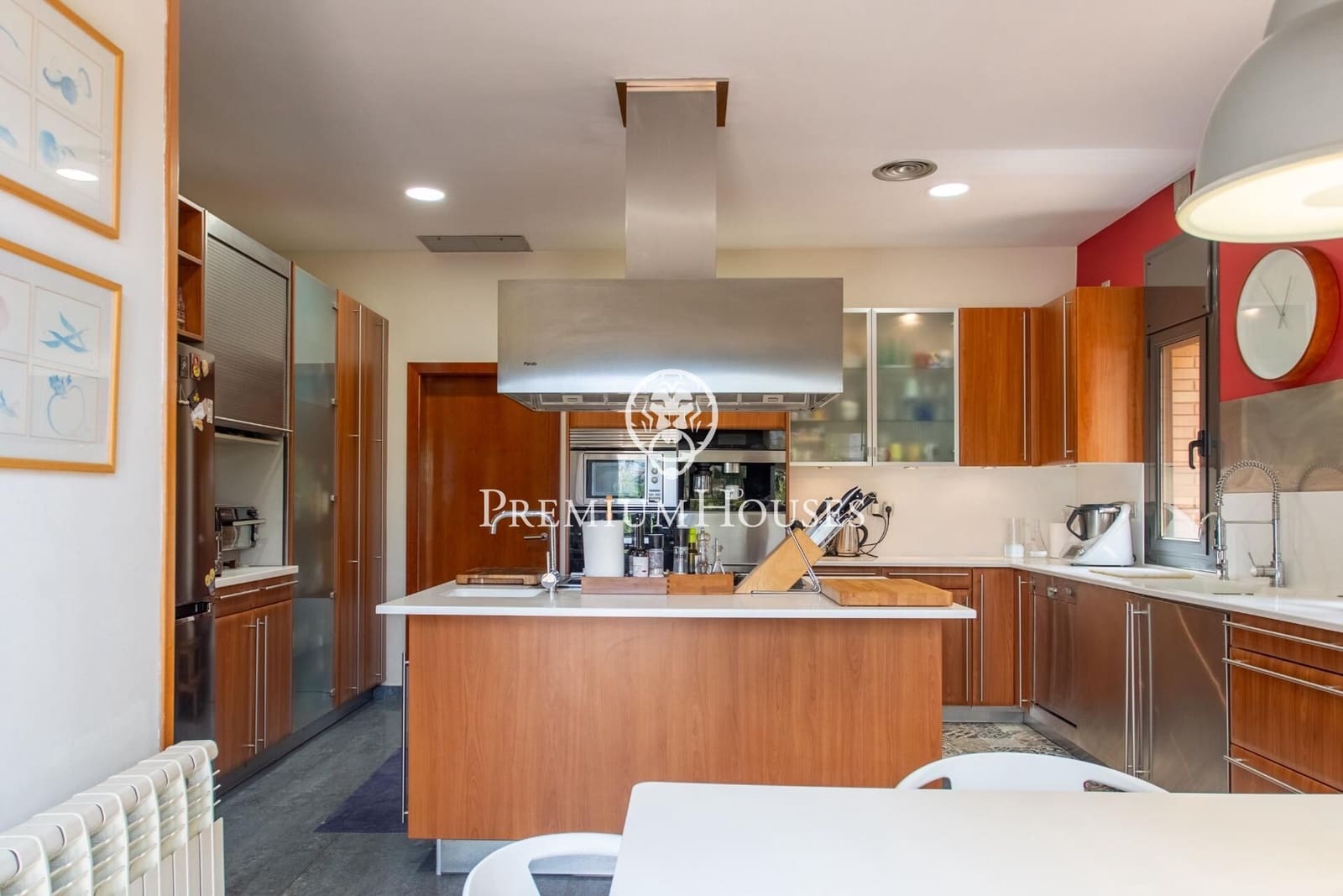 6 soverom Villa til salgs i Sant Vicenc de Montalt med svømmebasseng garasje - € 1 600 000 (Ref: 9205100)