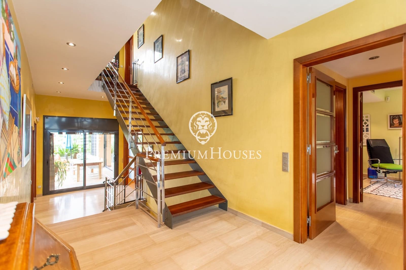 6 soverom Villa til salgs i Sant Vicenc de Montalt med svømmebasseng garasje - € 1 600 000 (Ref: 9205100)