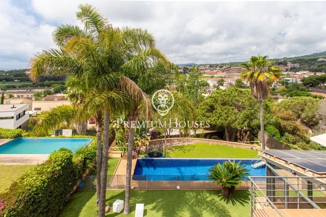 6 sypialnia Willa na sprzedaż w Sant Vicenç de Montalt z basenem garażem - 1 410 000 € (Ref: 9205100)