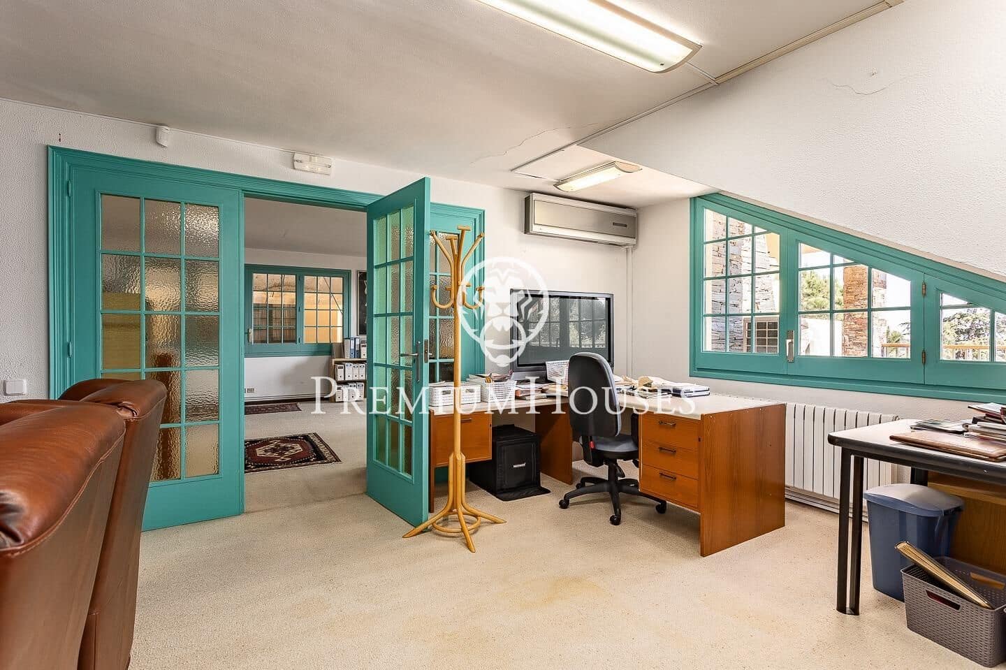 6 soverom Villa til salgs i Badalona med svømmebasseng garasje - € 1 600 000 (Ref: 9205101)