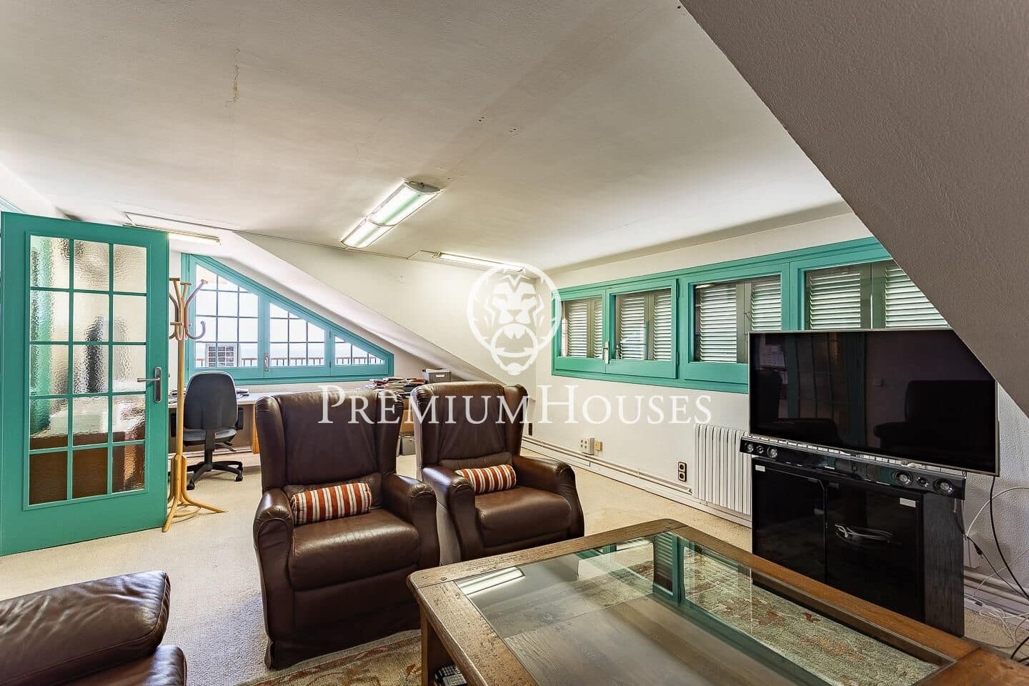 6 soverom Villa til salgs i Badalona med svømmebasseng garasje - € 1 600 000 (Ref: 9205101)