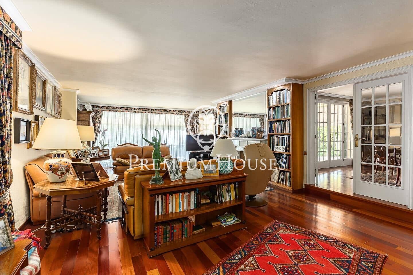 6 soverom Villa til salgs i Badalona med svømmebasseng garasje - € 1 600 000 (Ref: 9205101)