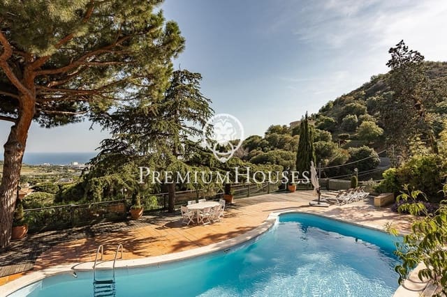 6 soverom Villa til salgs i Badalona med svømmebasseng garasje - € 1 600 000 (Ref: 9205101)