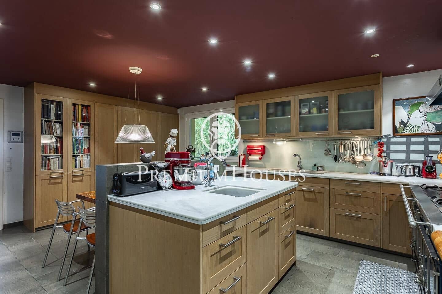 6 soverom Villa til salgs i Badalona med svømmebasseng garasje - € 1 600 000 (Ref: 9205101)