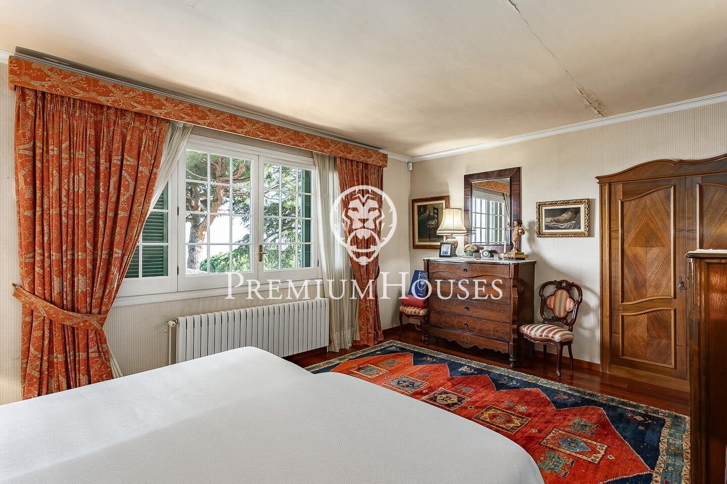 6 soverom Villa til salgs i Badalona med svømmebasseng garasje - € 1 600 000 (Ref: 9205101)