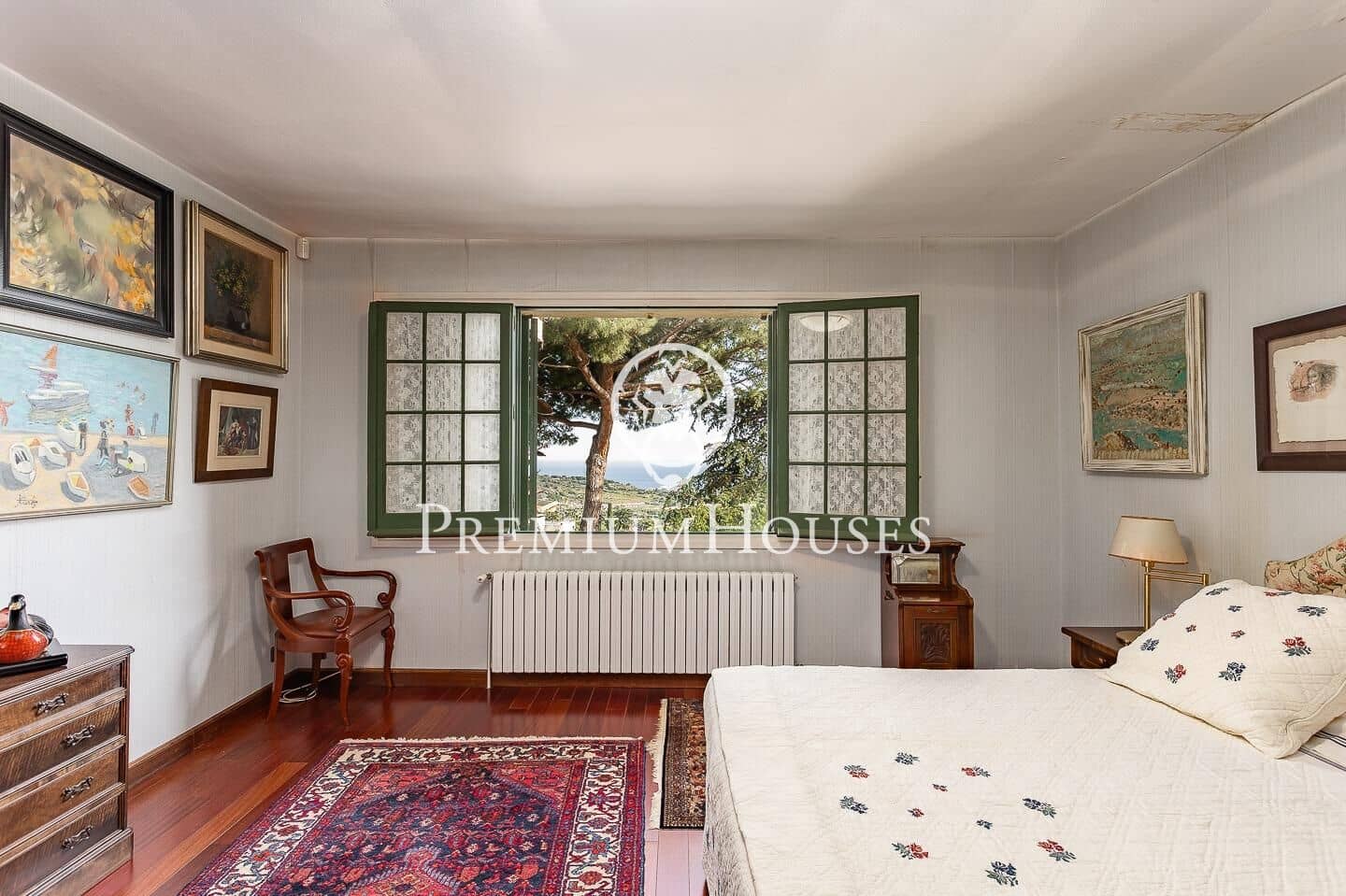 6 soverom Villa til salgs i Badalona med svømmebasseng garasje - € 1 600 000 (Ref: 9205101)