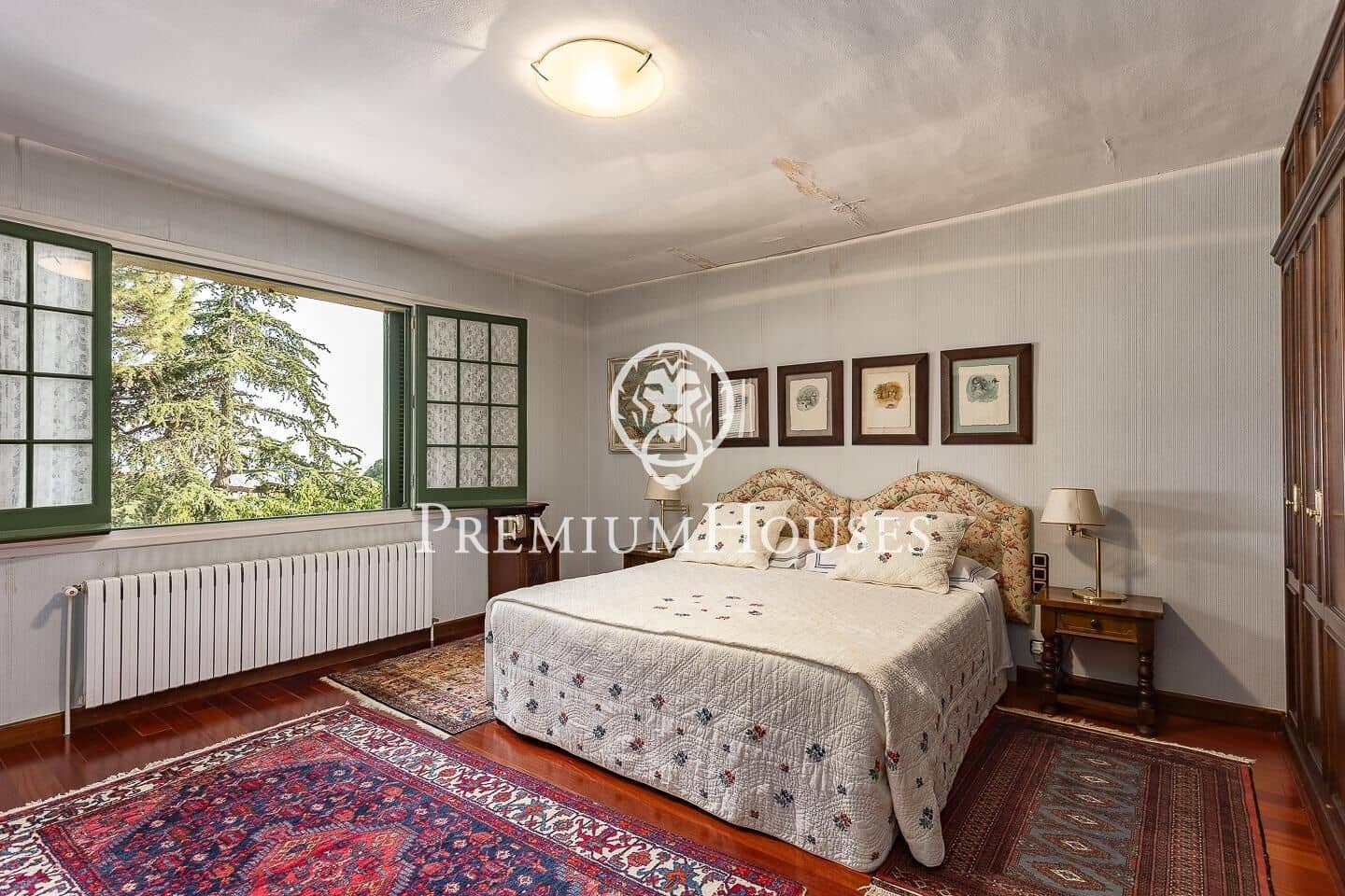 6 soverom Villa til salgs i Badalona med svømmebasseng garasje - € 1 600 000 (Ref: 9205101)