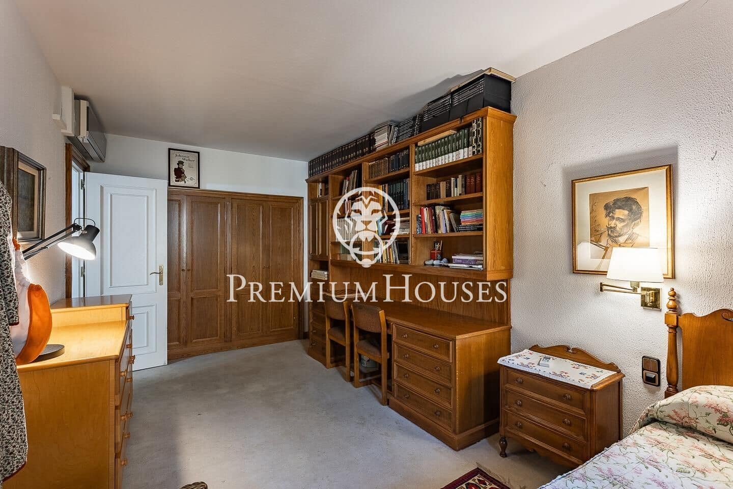 6 soverom Villa til salgs i Badalona med svømmebasseng garasje - € 1 600 000 (Ref: 9205101)