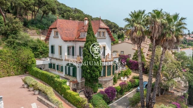 8 soveværelse Villa til salg i Sant Andreu de Llavaneres med swimmingpool garage - € 1.250.000 (Ref: 9205102)