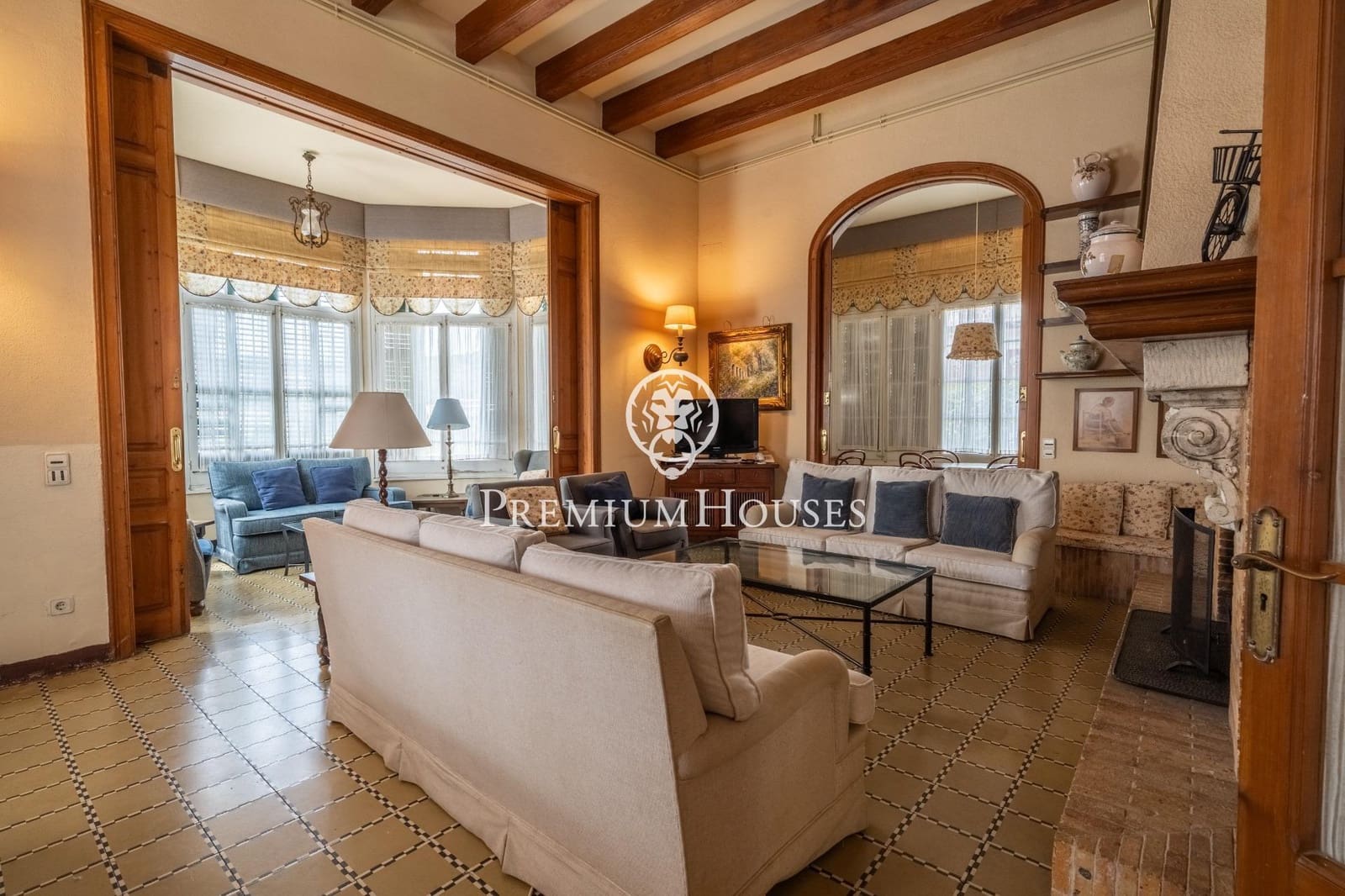 8 soveværelse Villa til salg i Sant Andreu de Llavaneres med swimmingpool garage - € 1.250.000 (Ref: 9205102)