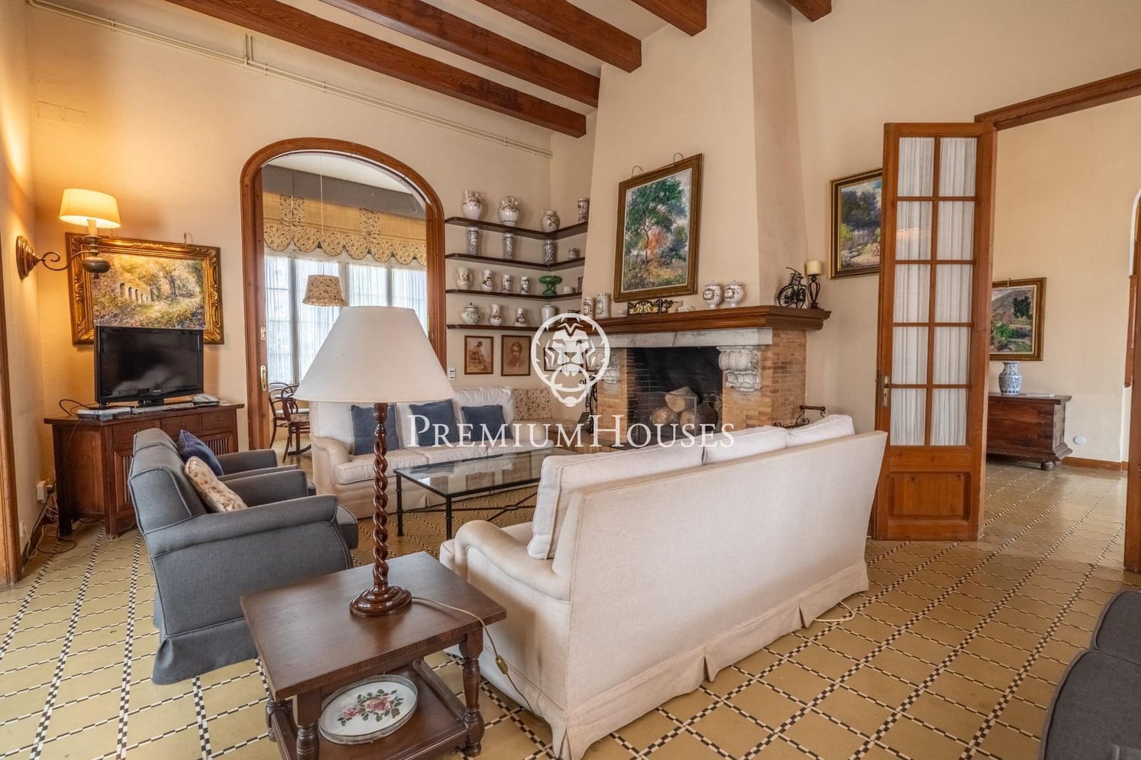 8 soveværelse Villa til salg i Sant Andreu de Llavaneres med swimmingpool garage - € 1.250.000 (Ref: 9205102)