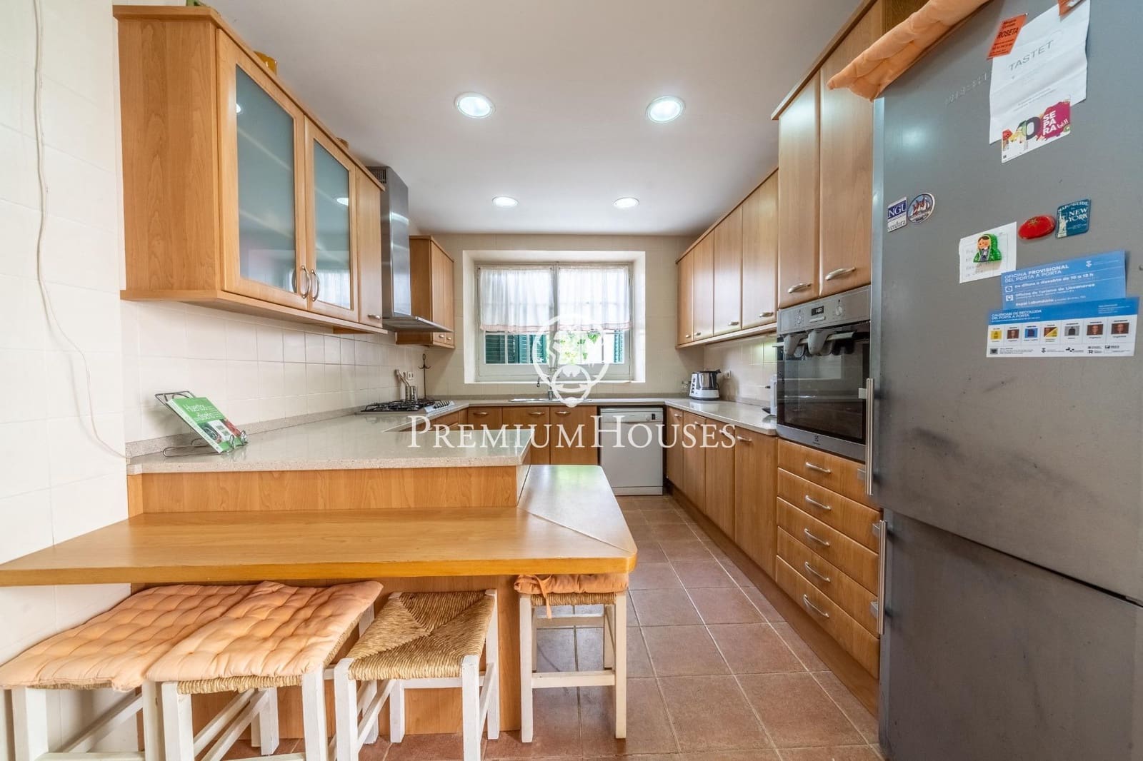 8 soveværelse Villa til salg i Sant Andreu de Llavaneres med swimmingpool garage - € 1.250.000 (Ref: 9205102)