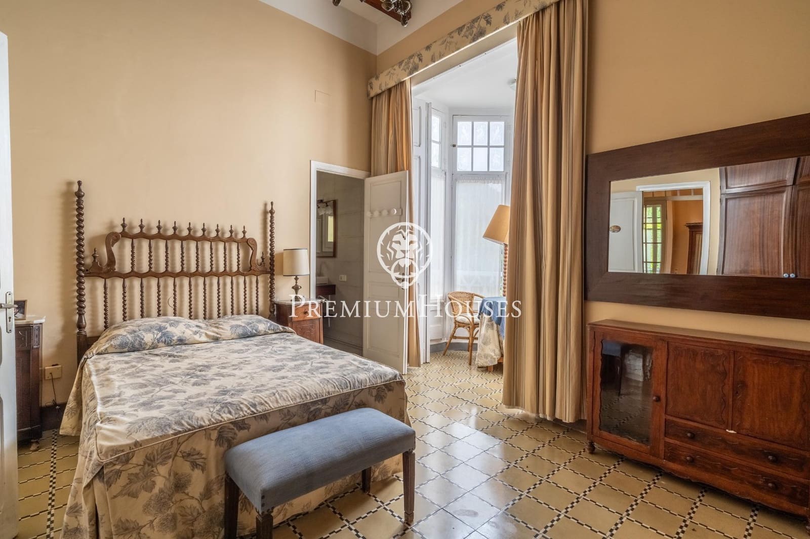 8 soveværelse Villa til salg i Sant Andreu de Llavaneres med swimmingpool garage - € 1.250.000 (Ref: 9205102)