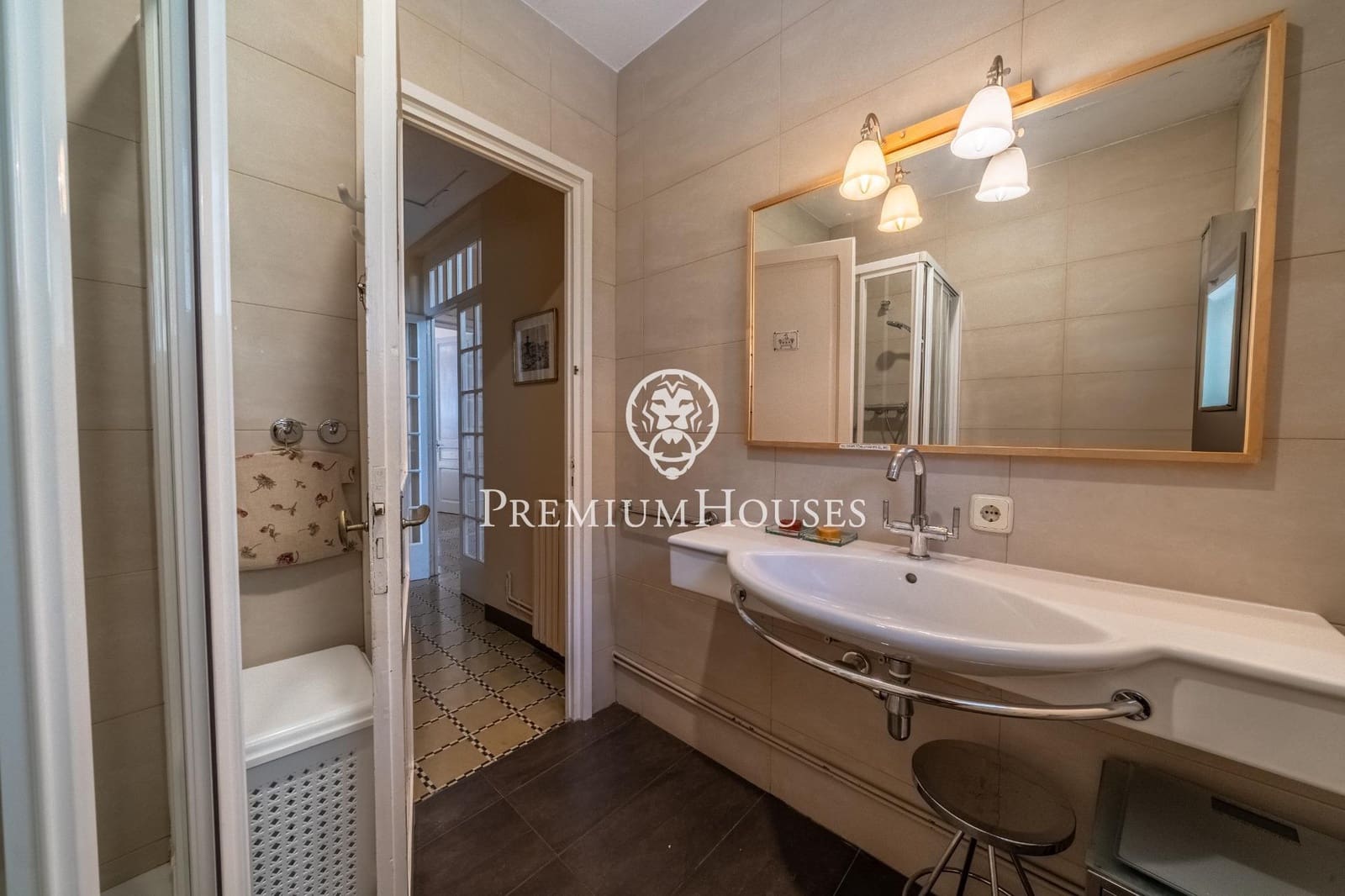 8 soveværelse Villa til salg i Sant Andreu de Llavaneres med swimmingpool garage - € 1.250.000 (Ref: 9205102)