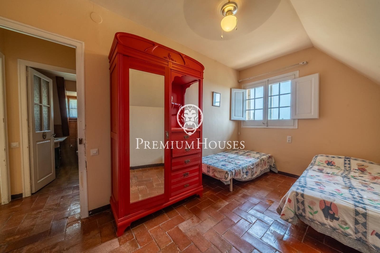 8 soveværelse Villa til salg i Sant Andreu de Llavaneres med swimmingpool garage - € 1.250.000 (Ref: 9205102)