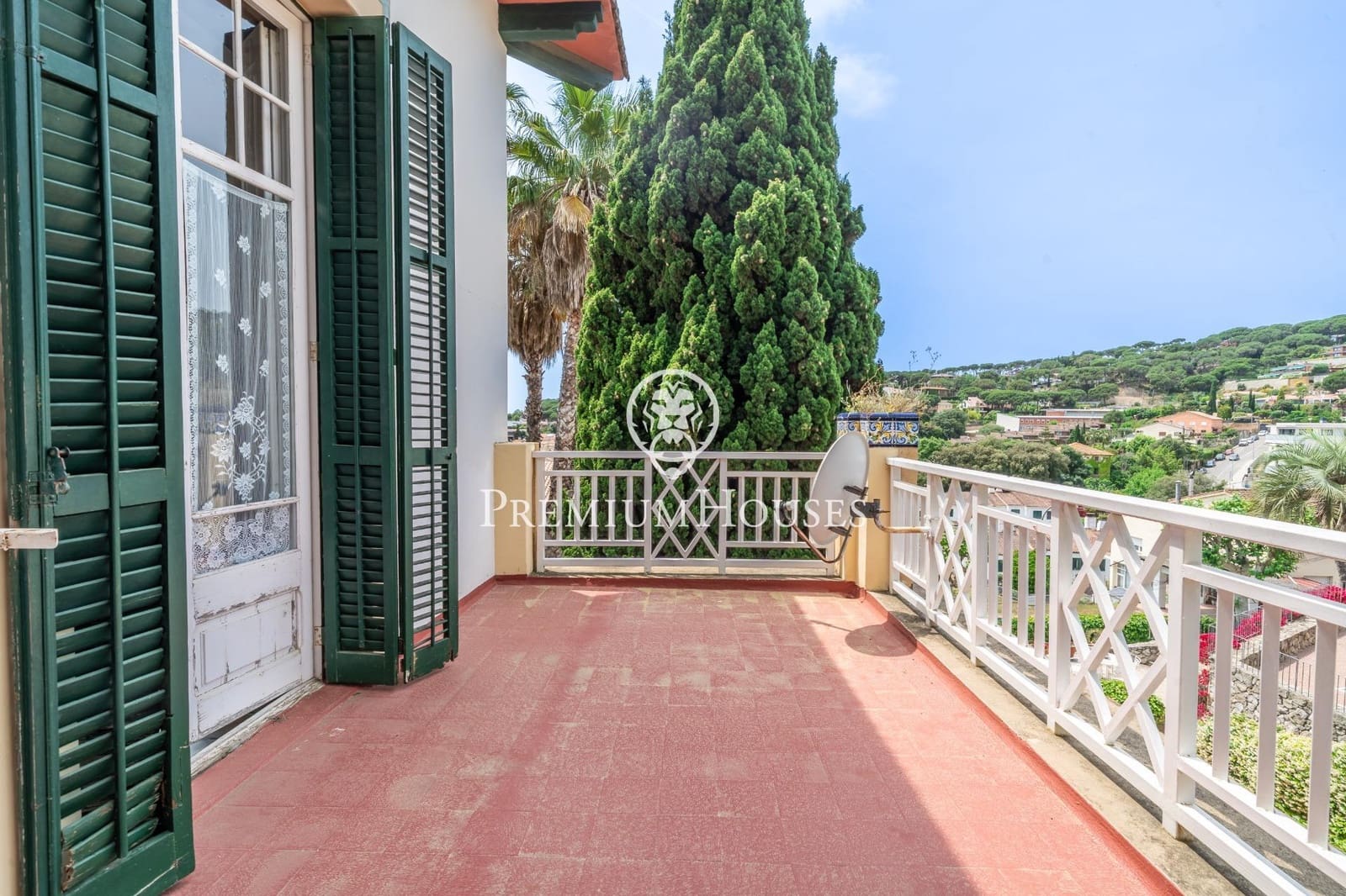 8 soveværelse Villa til salg i Sant Andreu de Llavaneres med swimmingpool garage - € 1.250.000 (Ref: 9205102)