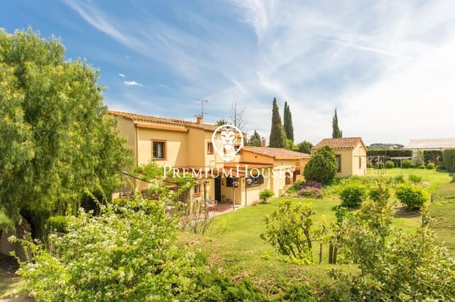 10 soveværelse Finca/Landehus til salg i Arenys de Munt med swimmingpool garage - € 985.000 (Ref: 9205103)