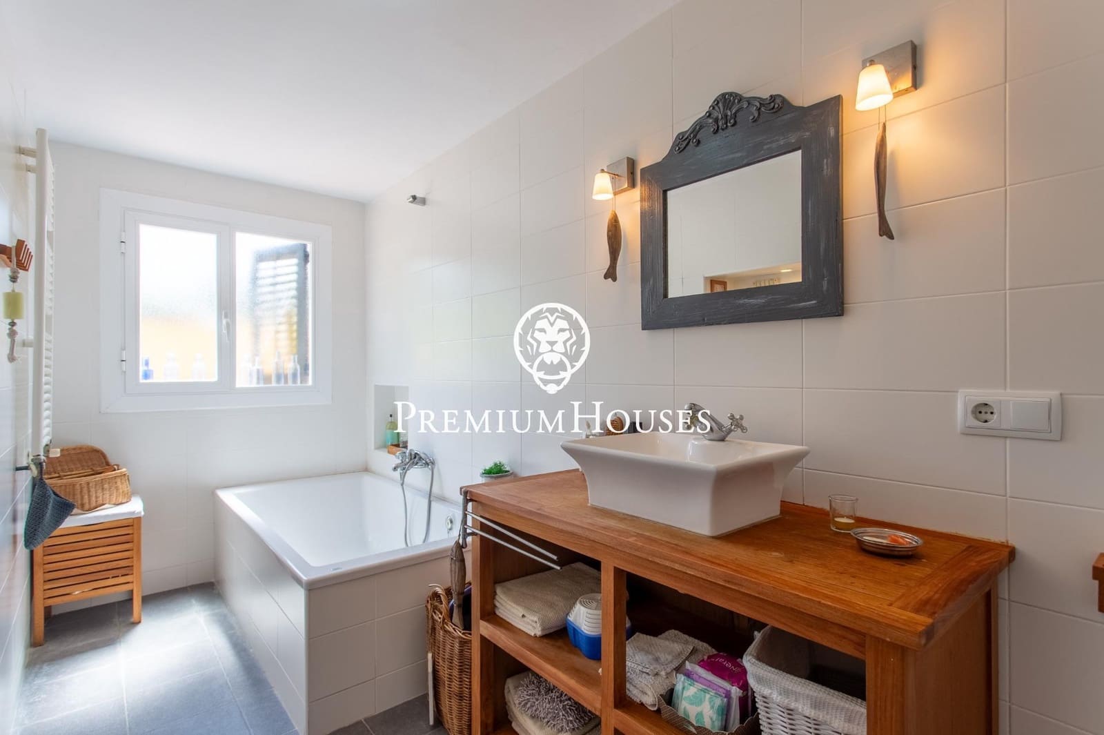 10 slaapkamer Finca/Landhuis te koop in Arenys de Munt met zwembad garage - € 985.000 (Ref: 9205103)