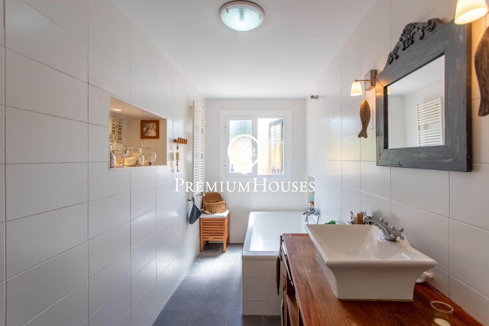 10 slaapkamer Finca/Landhuis te koop in Arenys de Munt met zwembad garage - € 985.000 (Ref: 9205103)