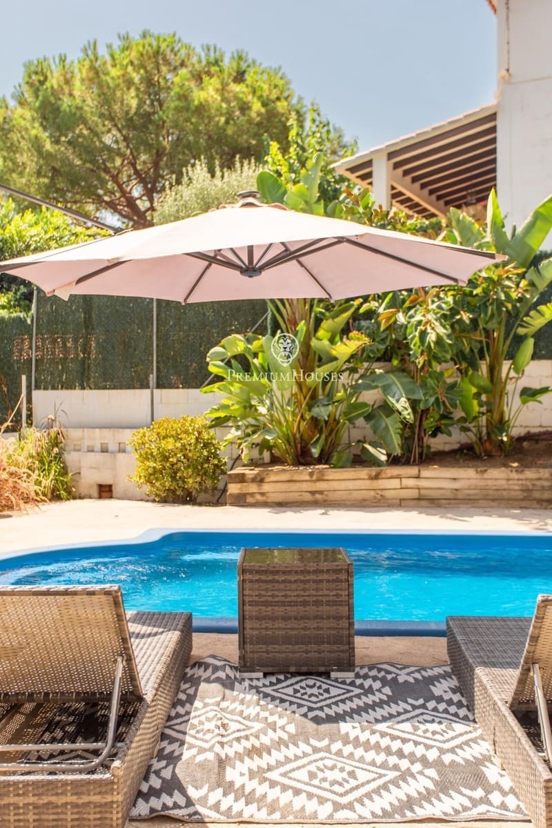 8 sypialnia Willa na sprzedaż w Arenys de Mar z basenem garażem - 795 000 € (Ref: 9205104)