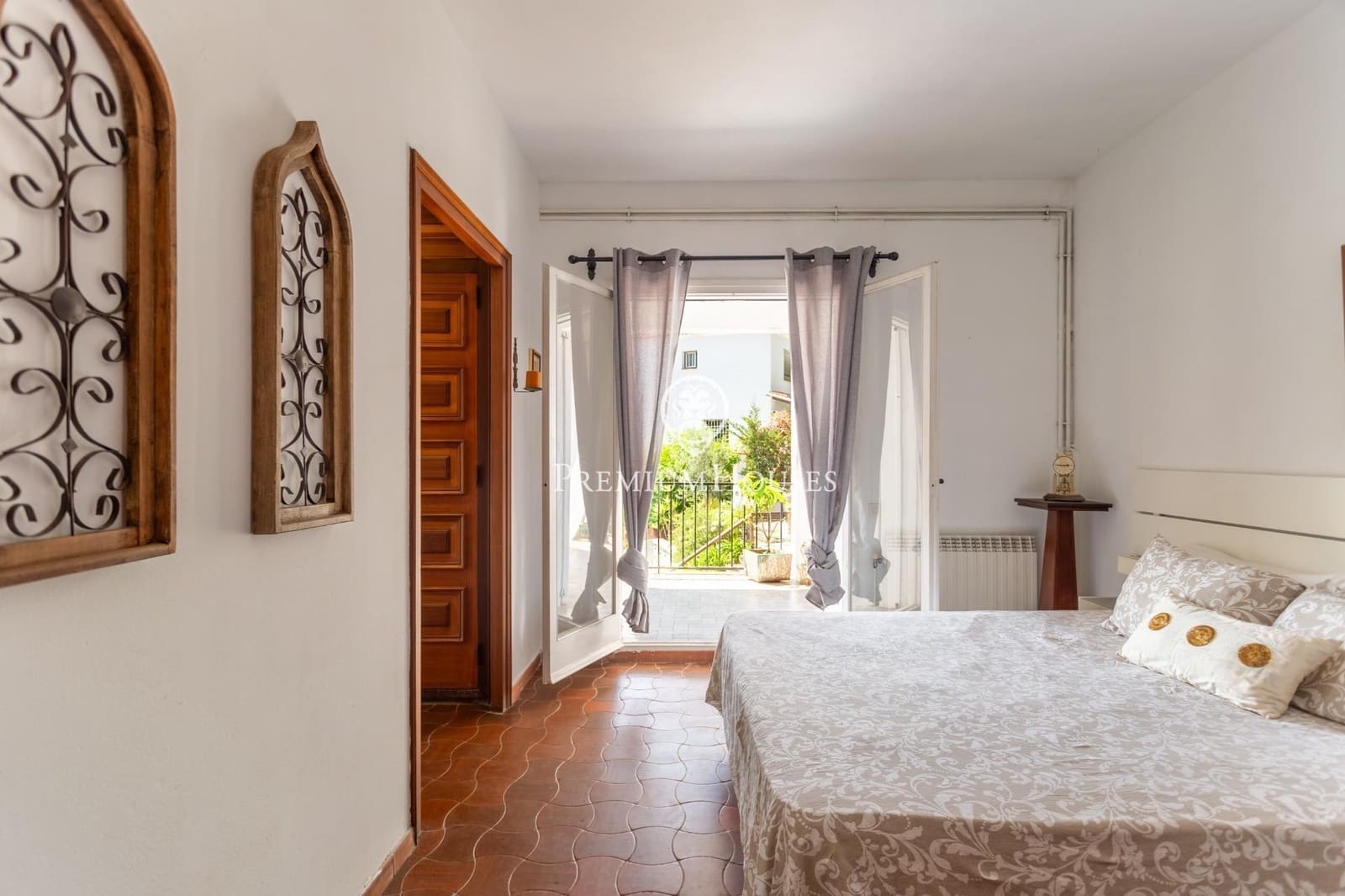 8 sypialnia Willa na sprzedaż w Arenys de Mar z basenem garażem - 795 000 € (Ref: 9205104)