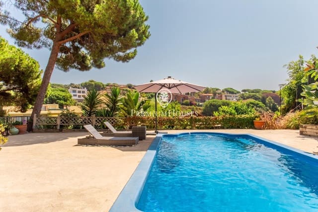 8 sypialnia Willa na sprzedaż w Arenys de Mar z basenem garażem - 795 000 € (Ref: 9205104)