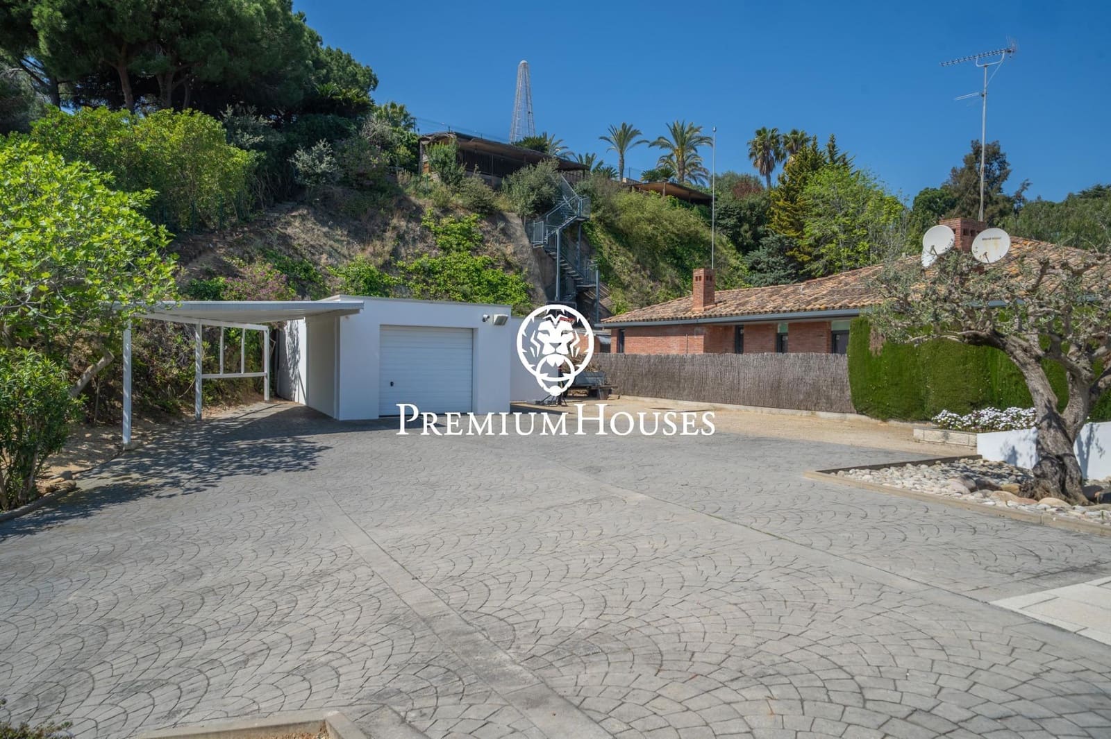 4 soverom Villa til salgs i Sant Andreu de Llavaneres med svømmebasseng garasje - € 1 540 000 (Ref: 9205108)