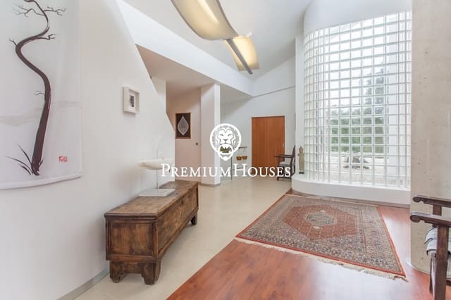 4 soveværelse Villa til salg i Sant Andreu de Llavaneres med swimmingpool garage - € 1.350.000 (Ref: 9205108)