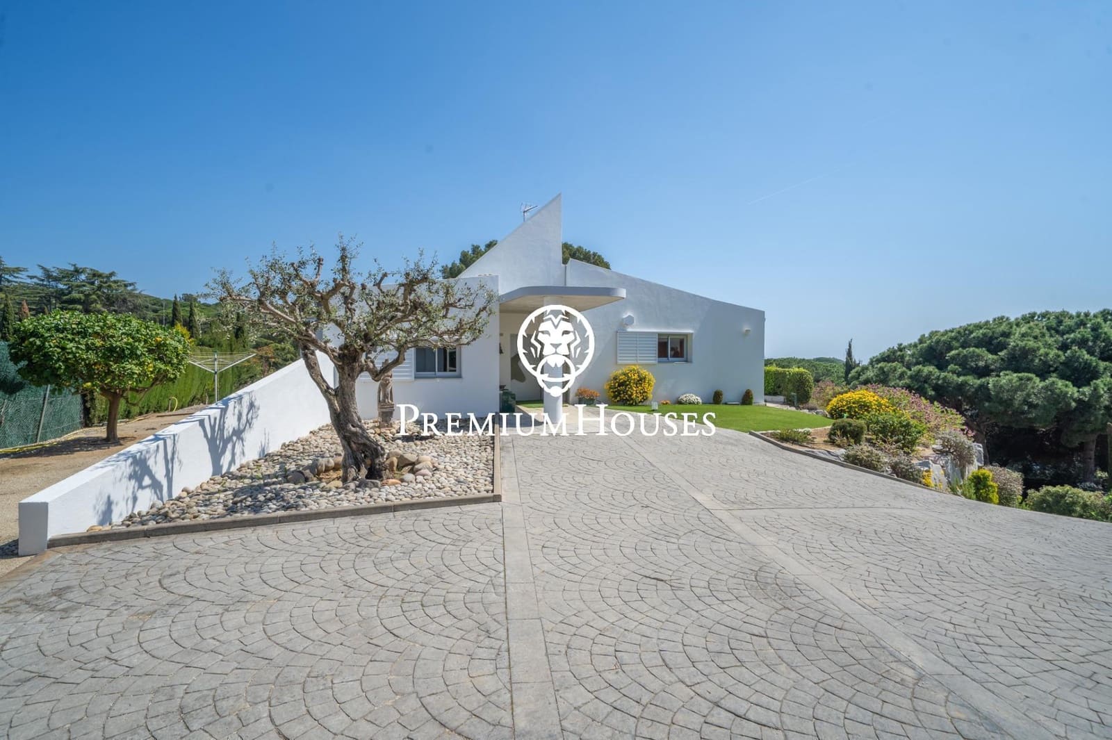 4 Zimmer Villa zu verkaufen in Sant Andreu de Llavaneres mit Pool Garage - 1.350.000 € (Ref: 9205108)