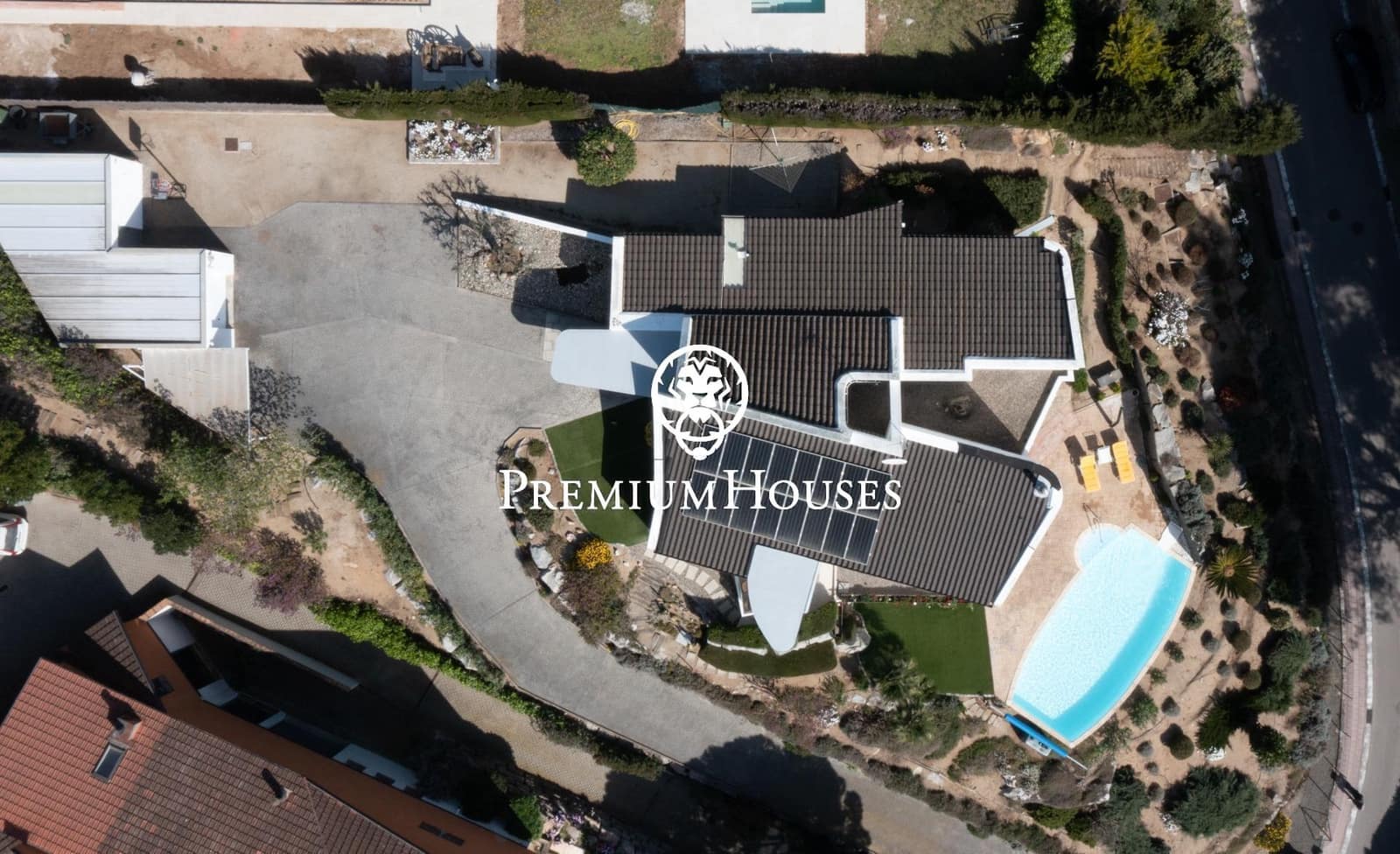 4 Zimmer Villa zu verkaufen in Sant Andreu de Llavaneres mit Pool Garage - 1.350.000 € (Ref: 9205108)