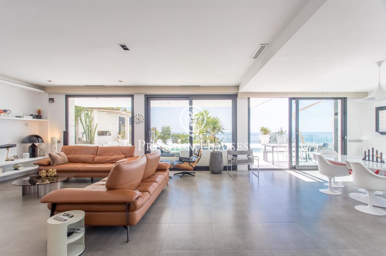 5 soverom Villa til salgs i Sant Vicenc de Montalt med svømmebasseng garasje - € 2 800 000 (Ref: 9205109)