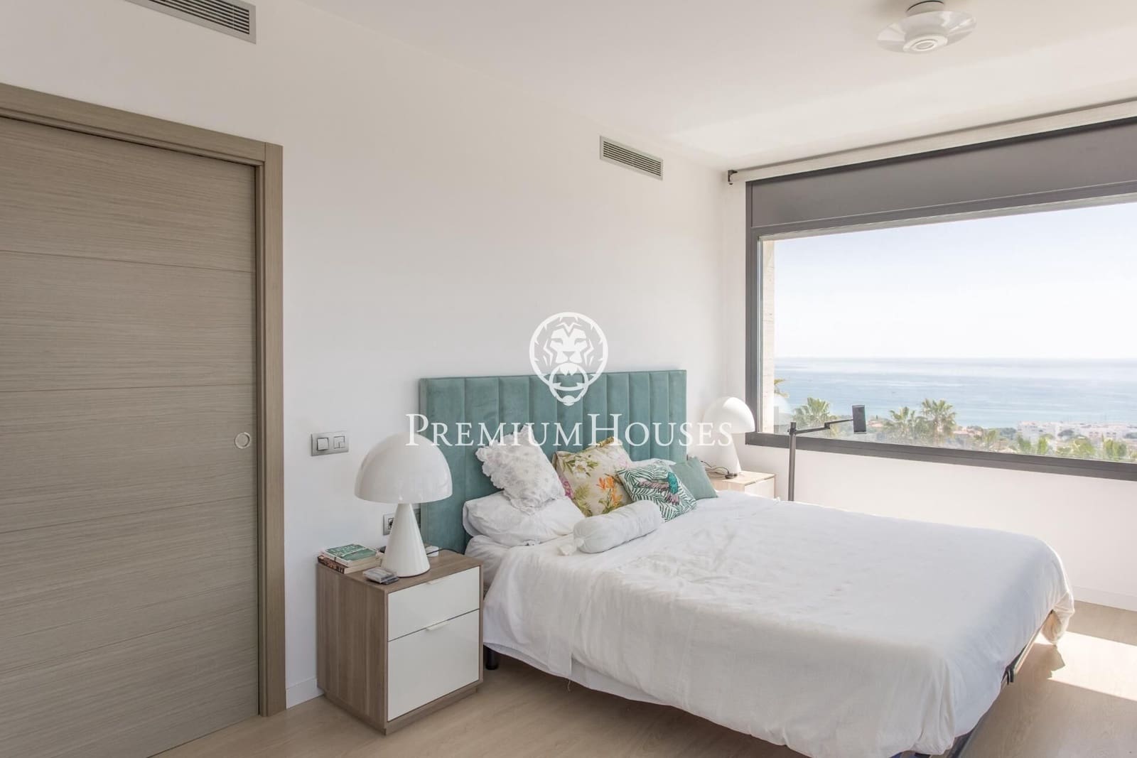 5 soverom Villa til salgs i Sant Vicenc de Montalt med svømmebasseng garasje - € 2 800 000 (Ref: 9205109)