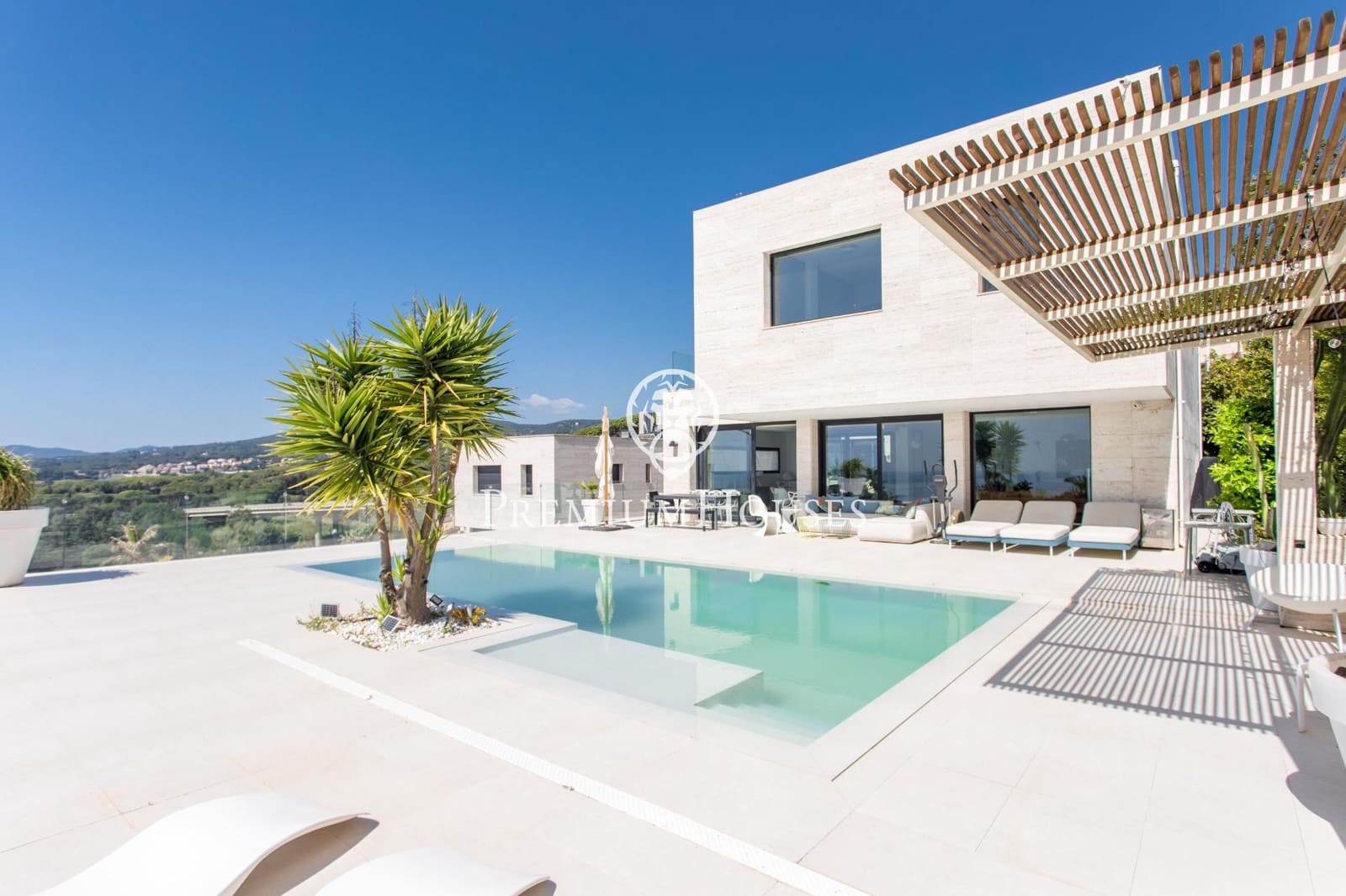 5 soverom Villa til salgs i Sant Vicenc de Montalt med svømmebasseng garasje - € 2 800 000 (Ref: 9205109)