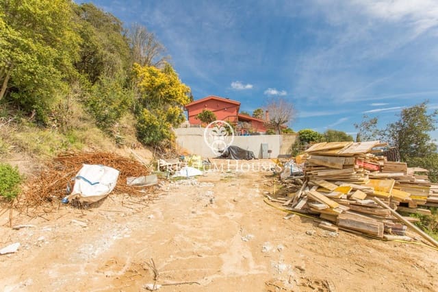 Tomt till salu i Mataró - 300 000 € (Ref: 9205110)