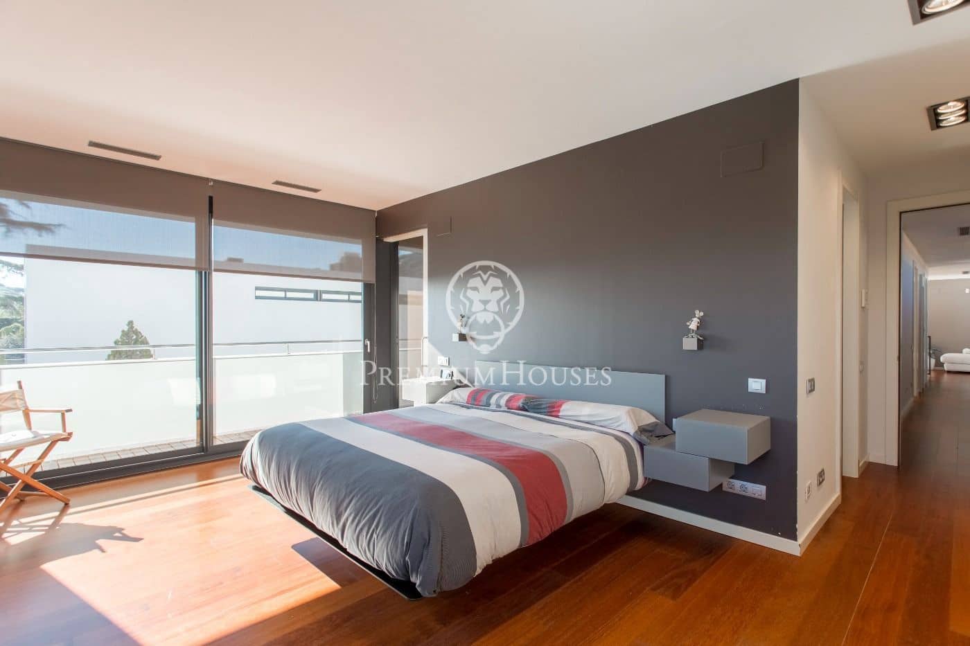 5 soverom Villa til salgs i Premia de Dalt med svømmebasseng garasje - € 1 600 000 (Ref: 9205111)