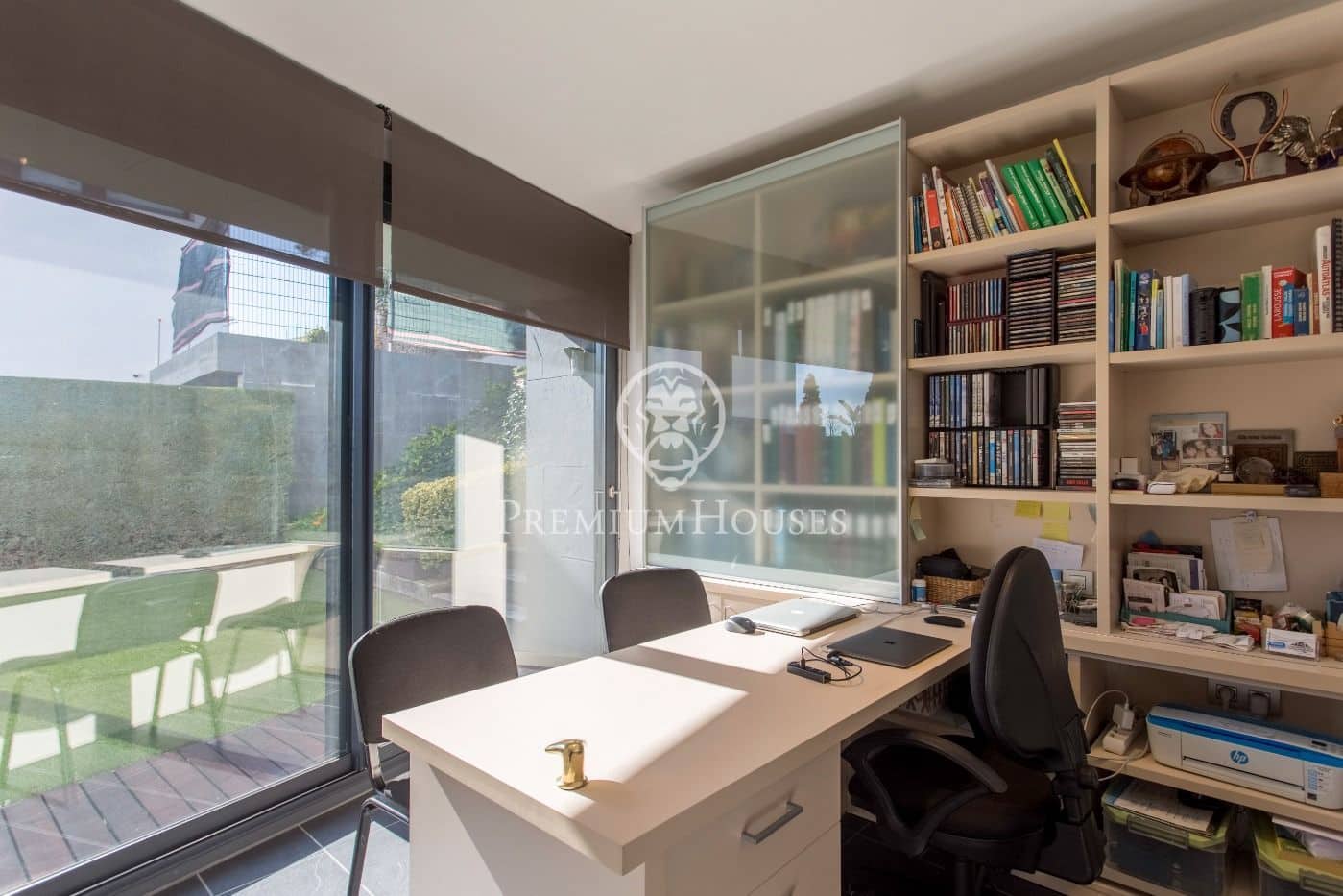 5 soverom Villa til salgs i Premia de Dalt med svømmebasseng garasje - € 1 600 000 (Ref: 9205111)