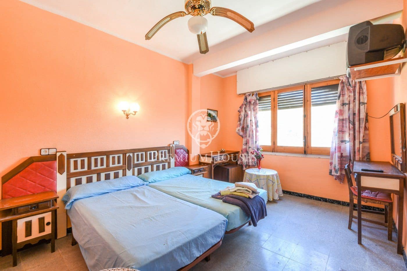 16 bedroom Hotel for sale in Calella with garage - € 890,000 (Ref: 9205112)