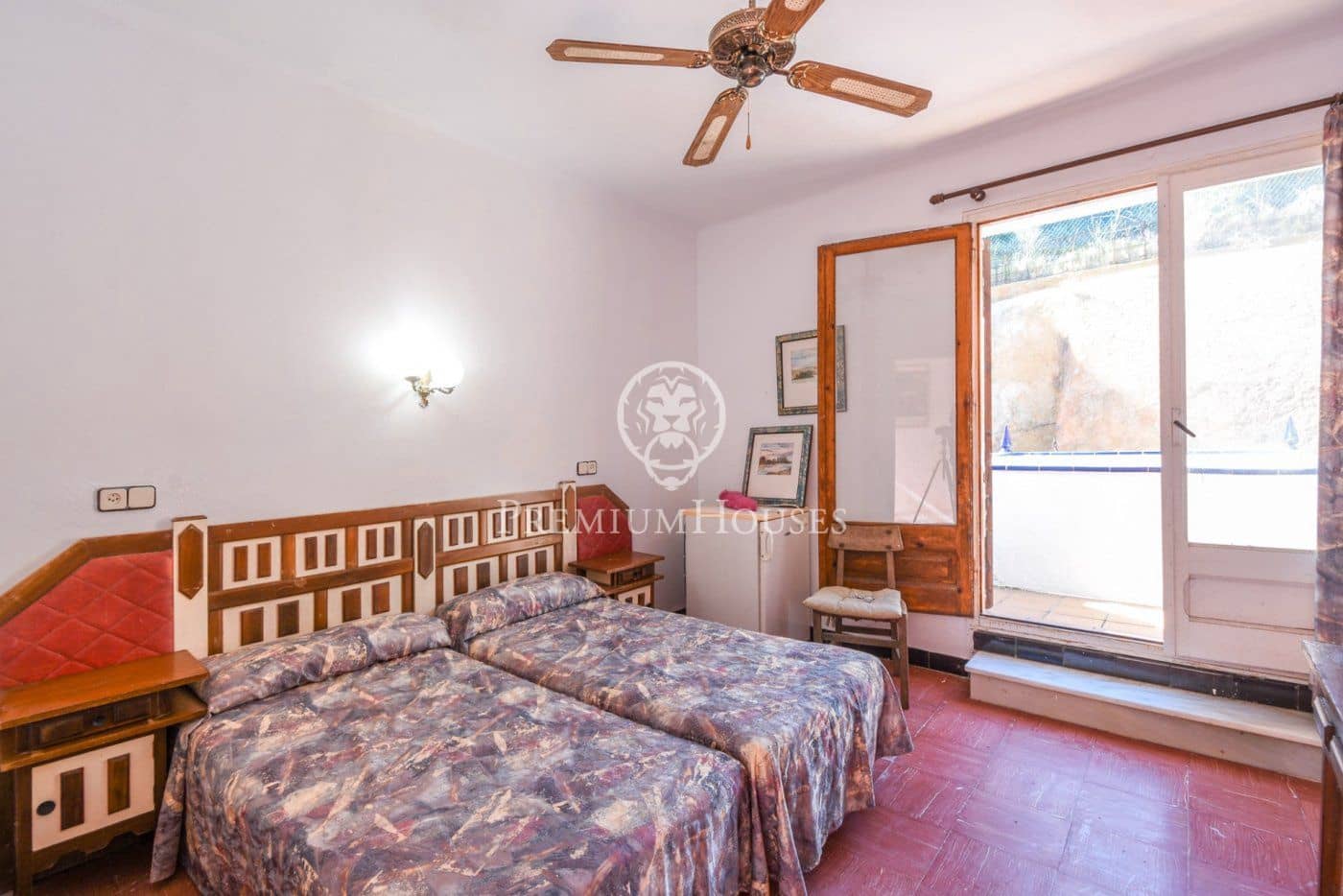 16 bedroom Hotel for sale in Calella with garage - € 890,000 (Ref: 9205112)