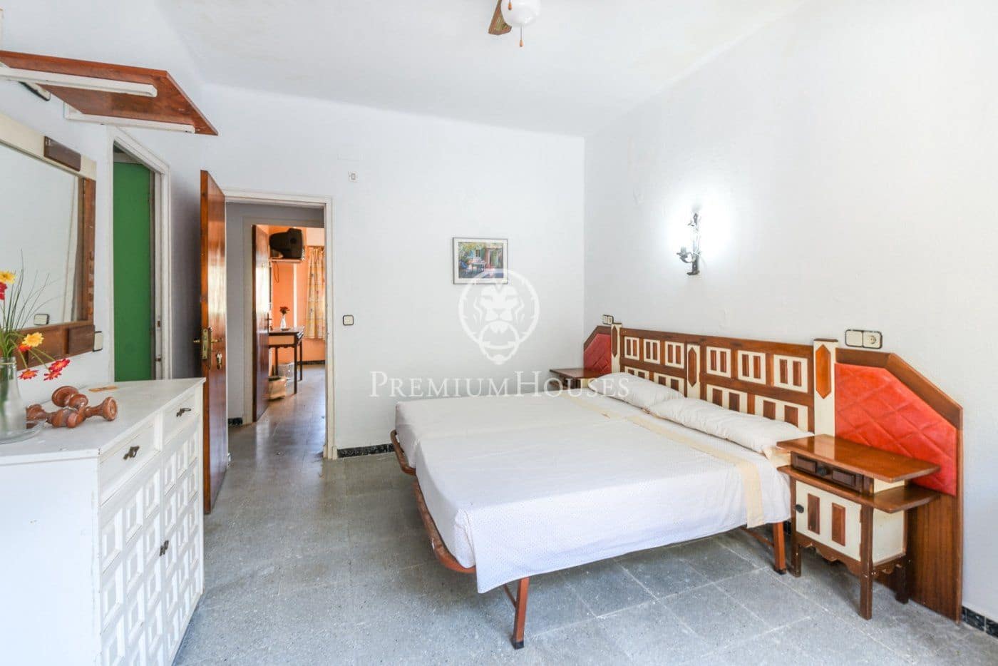 16 bedroom Hotel for sale in Calella with garage - € 890,000 (Ref: 9205112)