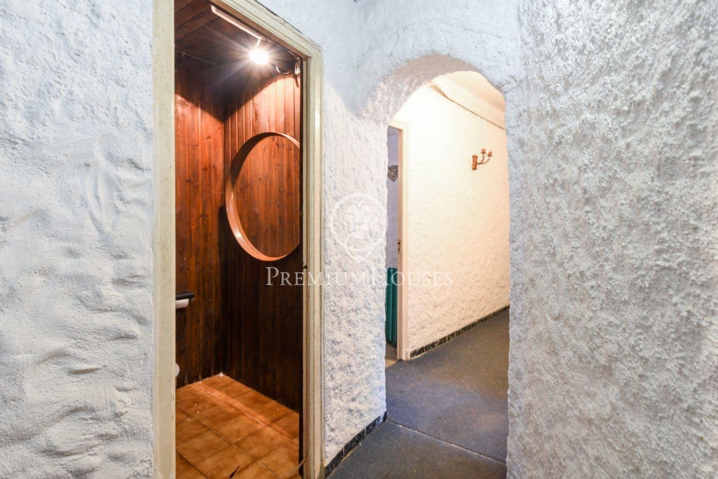 16 bedroom Hotel for sale in Calella with garage - € 890,000 (Ref: 9205112)