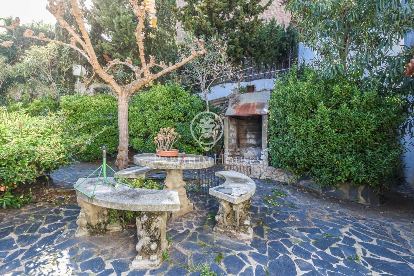 16 bedroom Hotel for sale in Calella with garage - € 890,000 (Ref: 9205112)