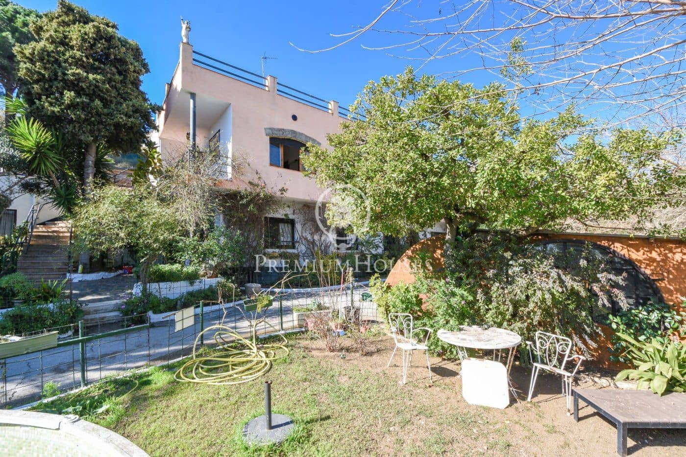 16 bedroom Hotel for sale in Calella with garage - € 890,000 (Ref: 9205112)