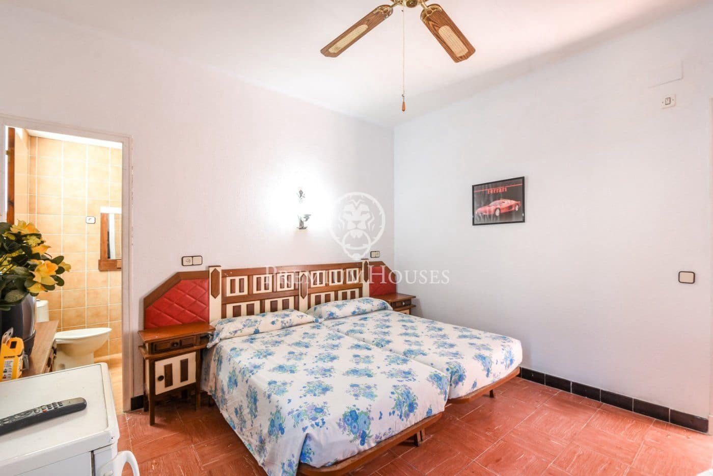 16 bedroom Hotel for sale in Calella with garage - € 890,000 (Ref: 9205112)