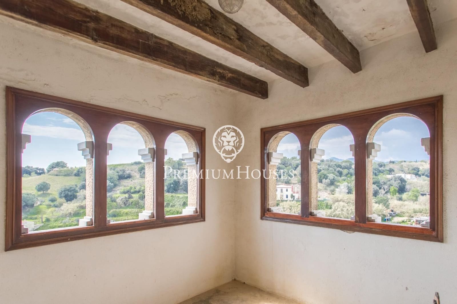 8 slaapkamer Finca/Landhuis te koop in Arenys de Mar met garage - € 1.500.000 (Ref: 9205113)