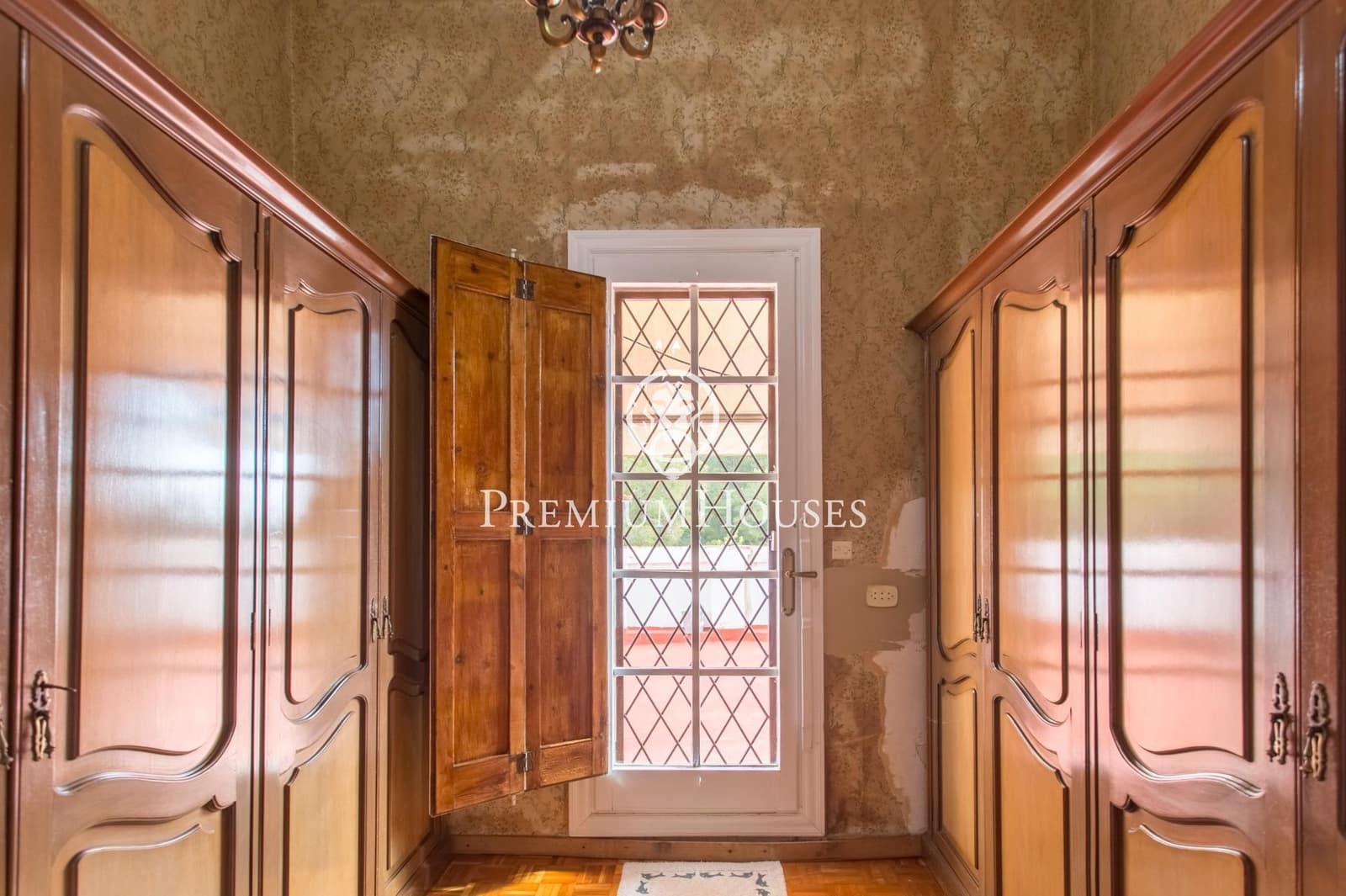 8 chambre Finca/Maison de Campagne à vendre à Arenys de Mar avec garage - 1 190 000 € (Ref: 9205113)