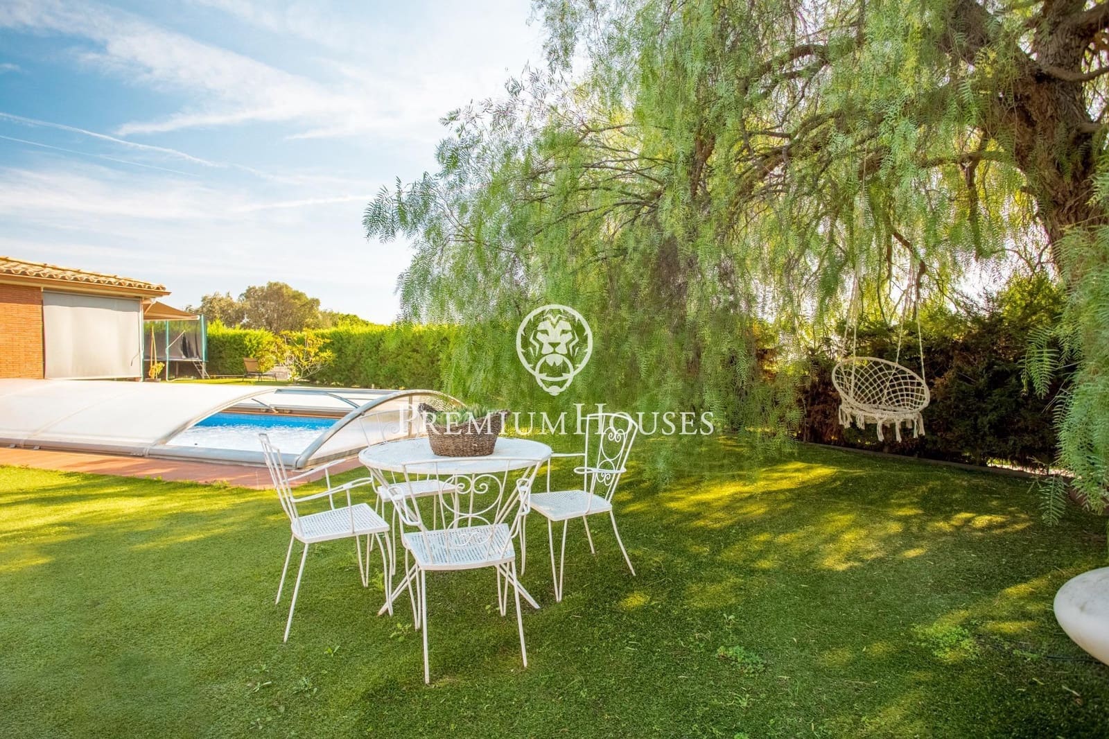 5 soveværelse Villa til salg i Sant Vicenc de Montalt med swimmingpool garage - € 1.195.000 (Ref: 9205114)