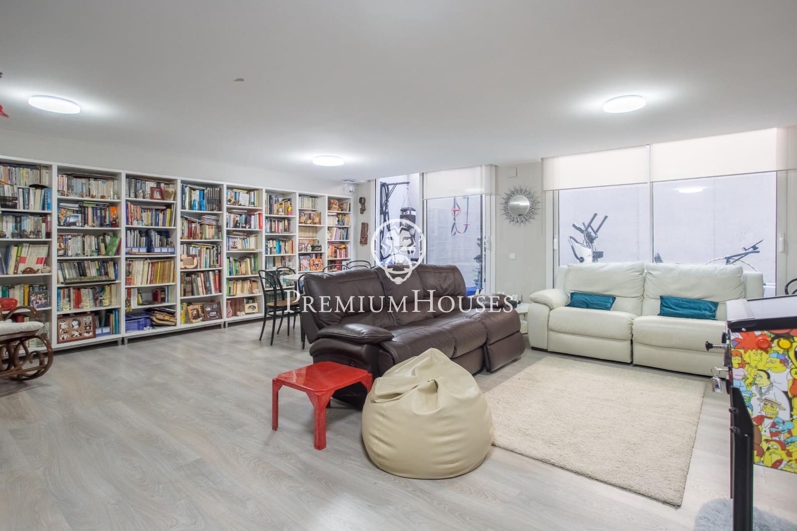 5 soveværelse Villa til salg i Sant Vicenc de Montalt med swimmingpool garage - € 1.195.000 (Ref: 9205114)