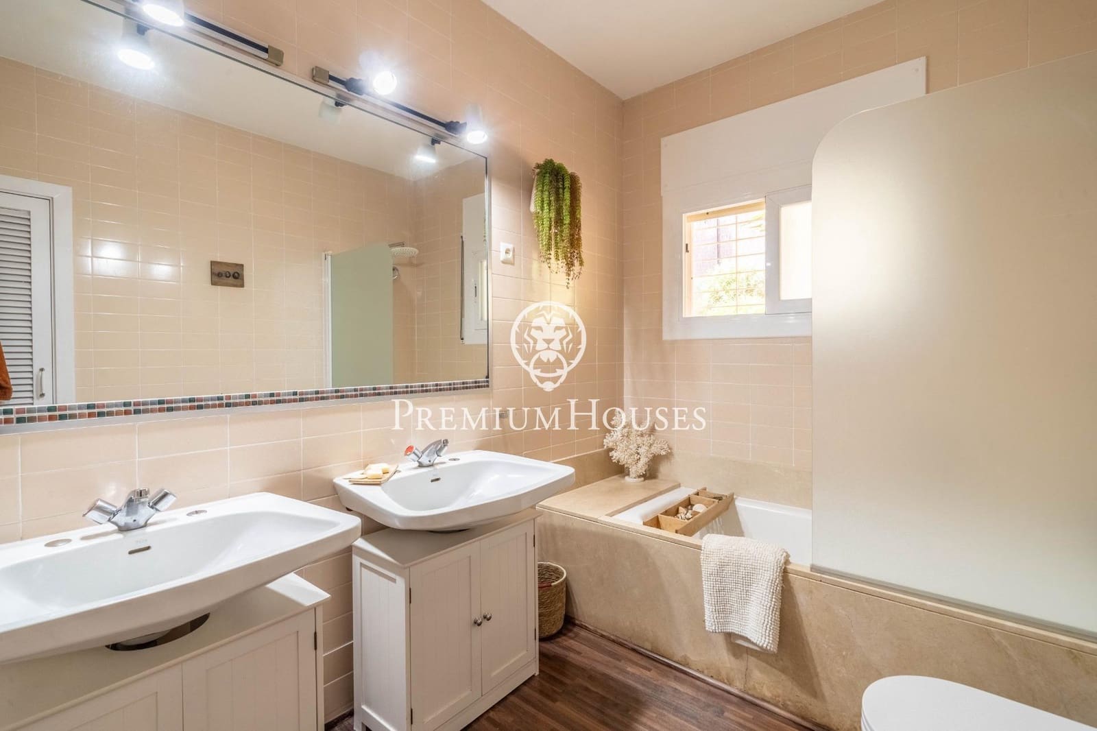 5 soveværelse Villa til salg i Sant Andreu de Llavaneres med swimmingpool garage - € 1.900.000 (Ref: 9205115)