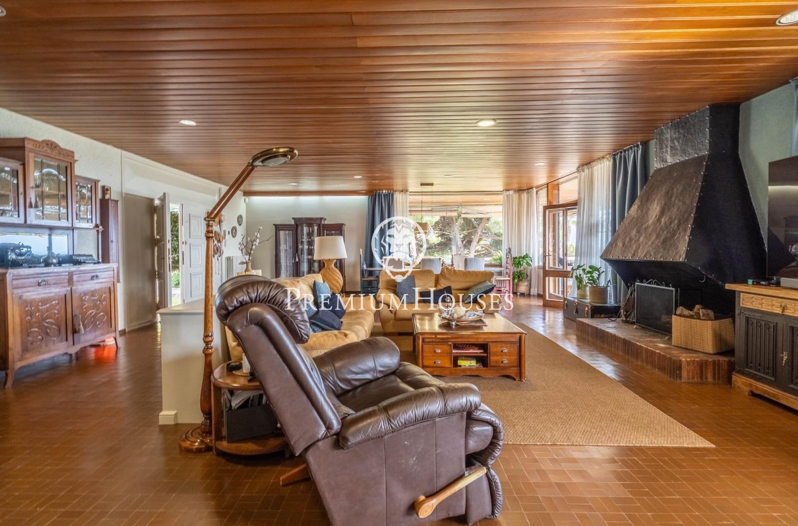 5 soveværelse Villa til salg i Sant Andreu de Llavaneres med swimmingpool garage - € 1.900.000 (Ref: 9205115)